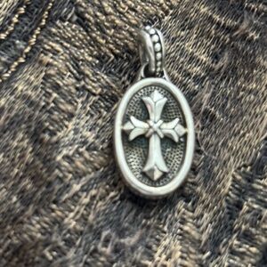 Scott Kay Oval Silver Cross Pendant